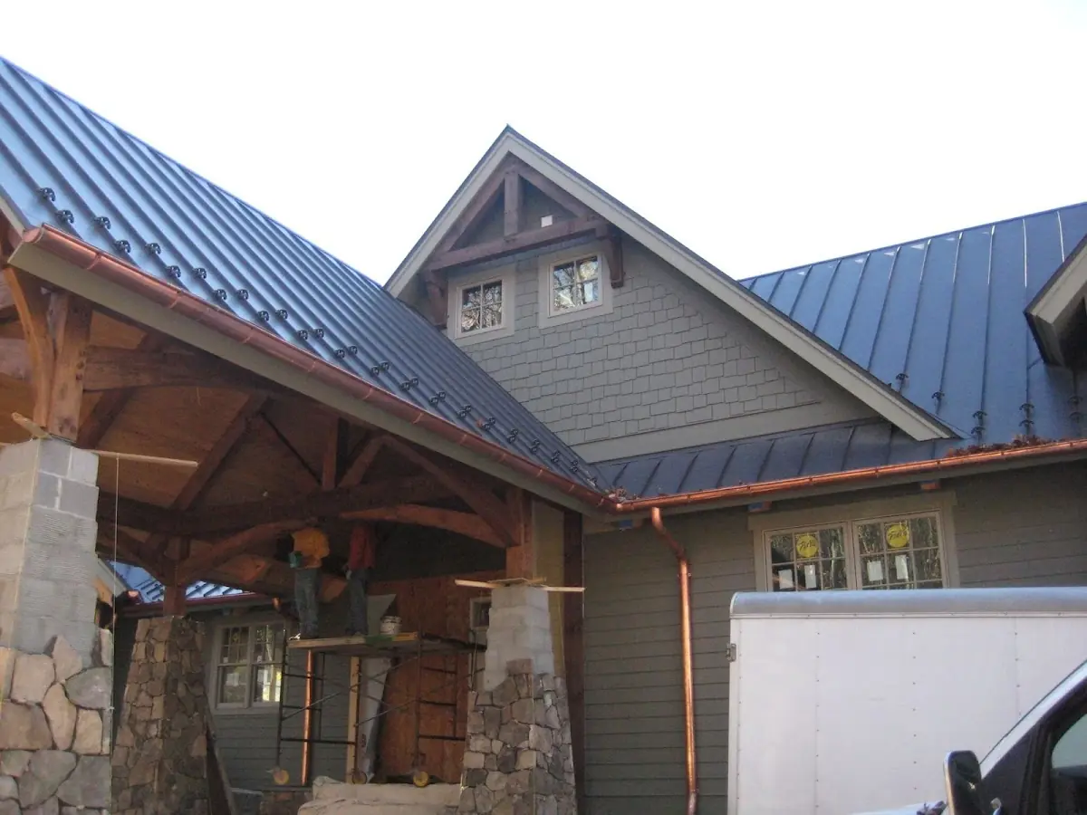 Craftsman Roofing team delivering quality roofing work in Placid Meadows
